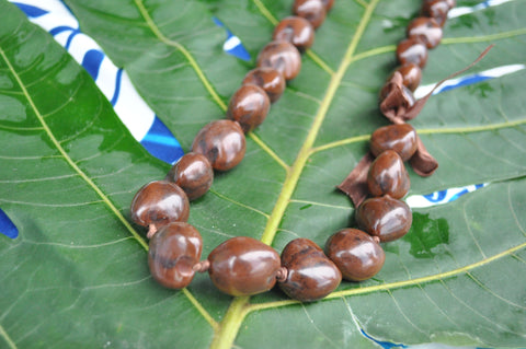 Hawaiian Kukui Nut Lei in Brown